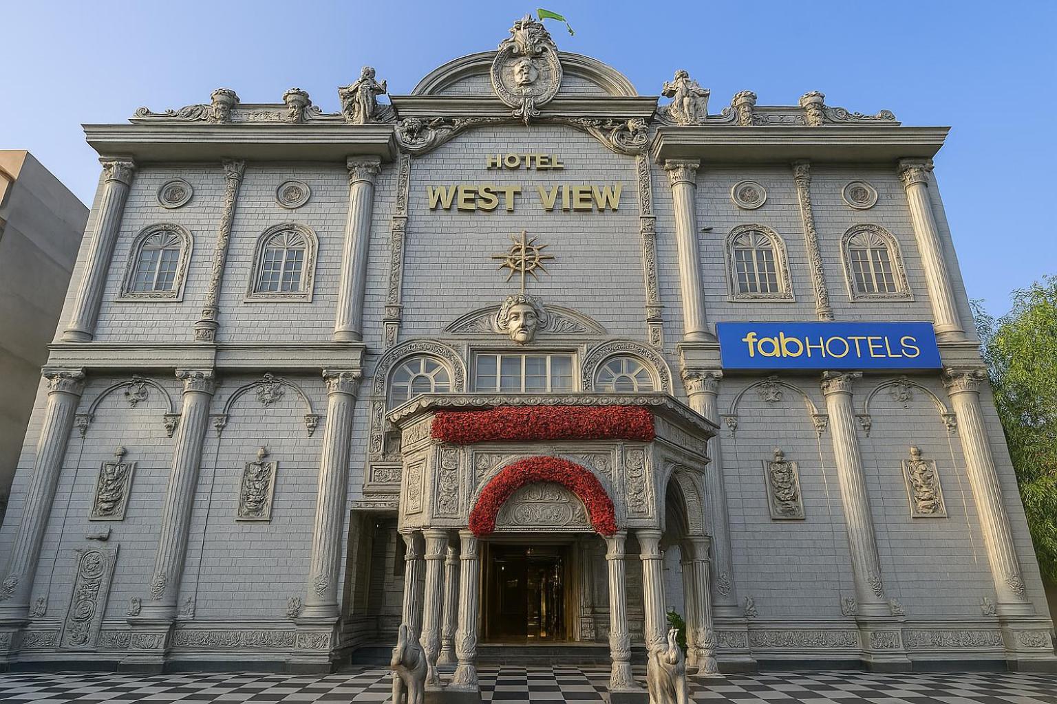 โอโย 10887 โฮเต็ล เวสต์ วิว Hotel กาเซียบัด ภายนอก รูปภาพ
